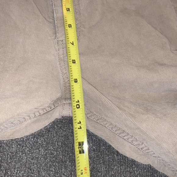 Vineyard Vines Pants - Picture 6 of 7